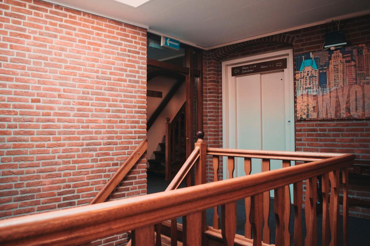 Hotel Restaurant Victoria Winschoten Exteriör bild
